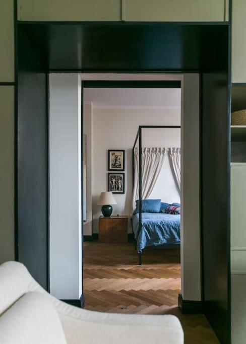 Dark Blue Apartment Warschau Exterior foto
